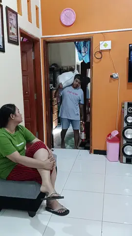 pitik e pak Kipli payu gawe numbasne beras morotuone 
