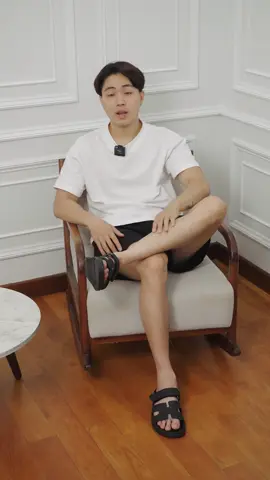 Dép gì mà mang vô là hết ế?” 😂 #depmuahe #giaydepnam #thoitrang #fyp #b21shoemaker 