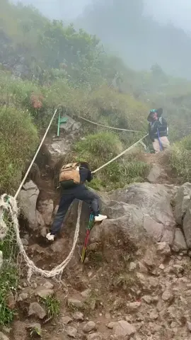 sound yang sering teringat olehku ketika di #rinjani 