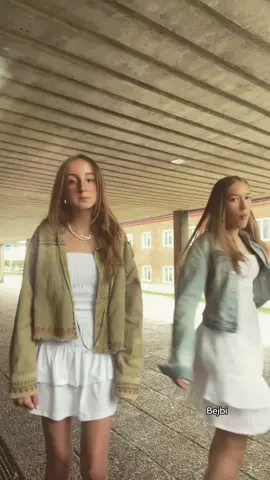 Nu vi taggar sommarlov #jaharvartdöd #felicia😛😏 #bestisar😛😛🥰 @Feliciaa🥰😜💐 