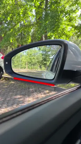 Amazing driving skills, let me teach you four tricks!#car #foryou #carsoftiktok #tiktok #howto #cartok #automotive #driving #skills #knowledge #fyp #tips #fpy