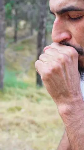 Make Your Hand a Weapon#slingshot#craft#DIY 