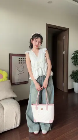 Phối với gì cũn xinh lun 🤪 #xuhuong #foryou #outfit #fyp #dailyoutfit #imentertainment 