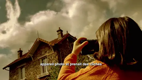 L'homme voulut téléphoner pour demander de l'aide Mais il tomba sur l'hôpital psychiatrique#film #movie 