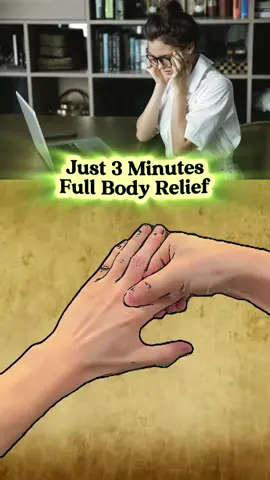 No matter where you feel blocked—this is the one point you need! 👉 Massage it for 3–5 minutes a day, alternating hands ✔️ Promotes circulation ✔️ Reduces fatigue ✔️ Balances your energy Will you give it a try? Comment “Try” below👇 #EnergyFlow #SimpleHealing #MassageTips #HolisticHealth #WellnessDaily