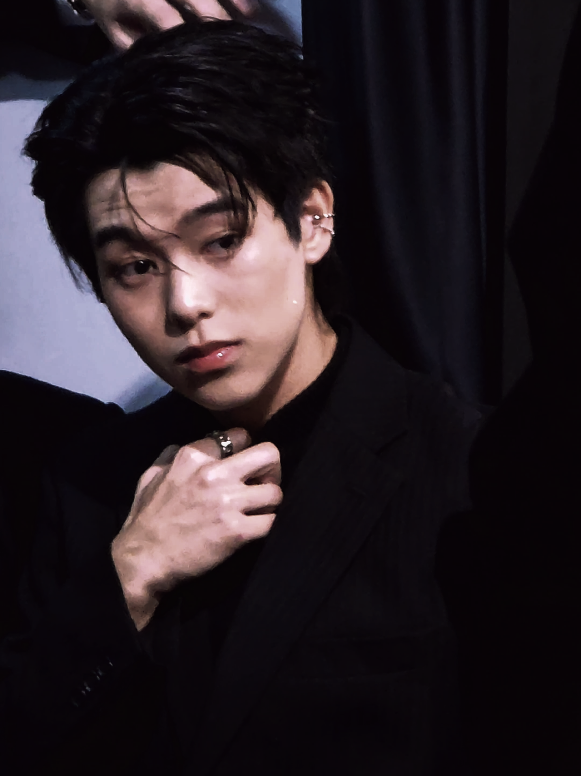 พี่กิต พี่กิต พี่กิต หล่อแบบเกินเยียวยาหล่อแบบหาคำบรรยายไม่ได้ หล่อแบบขึ้นหิ้ง หล่อแบบกิต😭 #krmjtc #kritngamtanakijja #กฤษฎิ์งามธนกิจจา @krmjtc10 