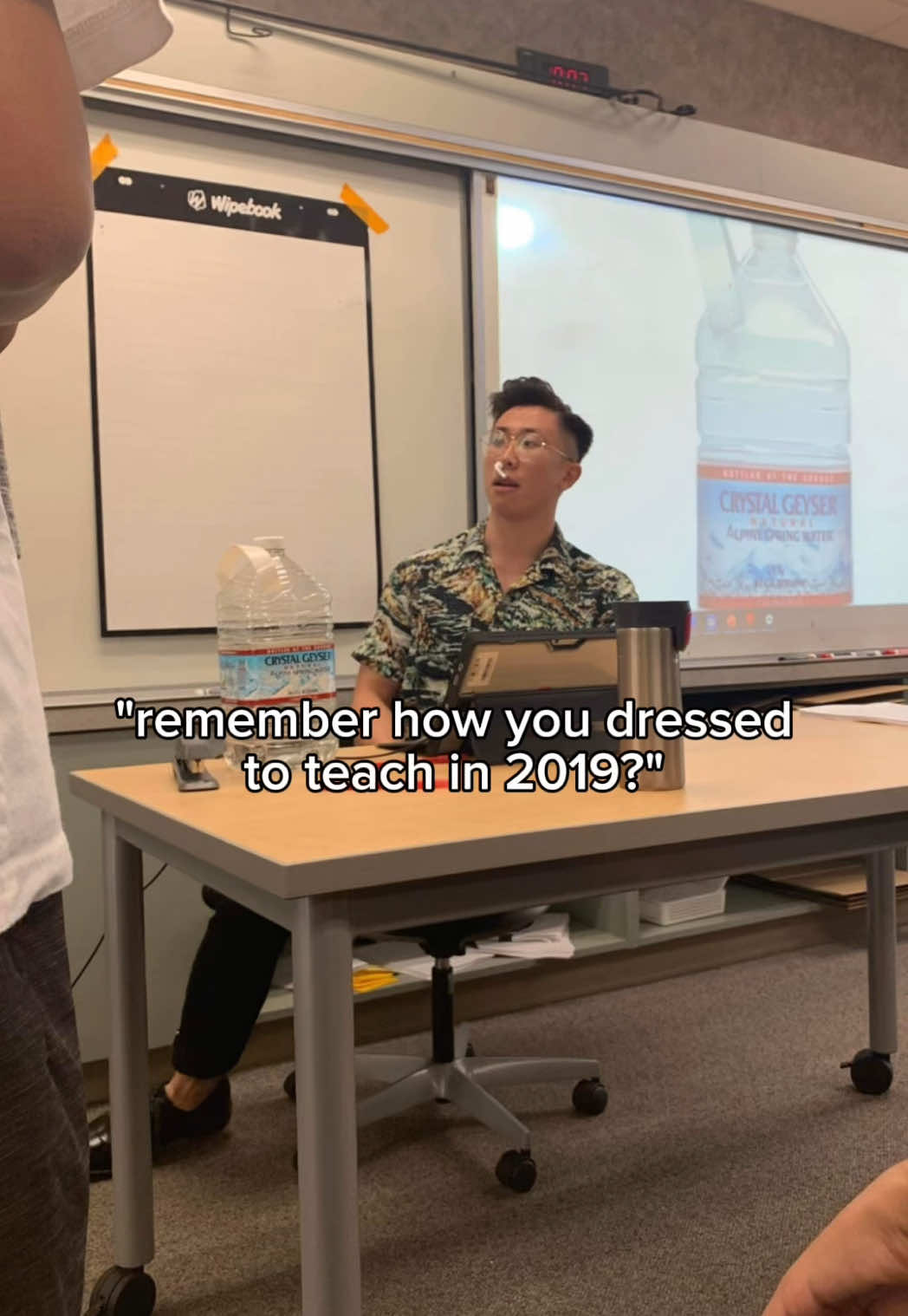 peaked at ankle sock/docs 😔 #teacher #teachertok #teachersoftiktok #teacherlife #teachersontiktok #teachers #teacherstyle #math #mathteacher #routine #dailyvlog #Vlog #ninetofive #dayinthelife #dayinmylife #teacherprobs #teacherproblems #teacherhacks #teachingtips #teachinghacks #teachertips #teacherlifehack 