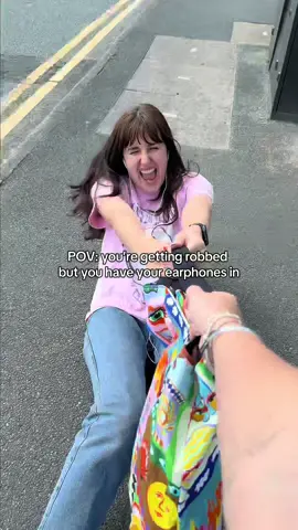 They never managed to steal my tote  #robbed #robbedtrend #robbedheadphones #robbedheadphonetrend #robbedtiktok #povrobbed #tiktoktrend #trending #zodiac #zodiactrend #starsigns #geminiseason #zodiacpodcast #starsignpodcast #TikTokTrends #funny #funnytiktok #stealmybag #robbingtrend #robheadphonestrend #trend 
