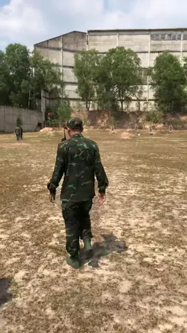 ae sư đoàn 9 chắc biết hết r ha #k57e2