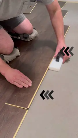 Lock your UniClic LVP two different ways! Here’s how! #flooring #lvp #homeimprovement #luxuryvinylplank #flooringinstaller