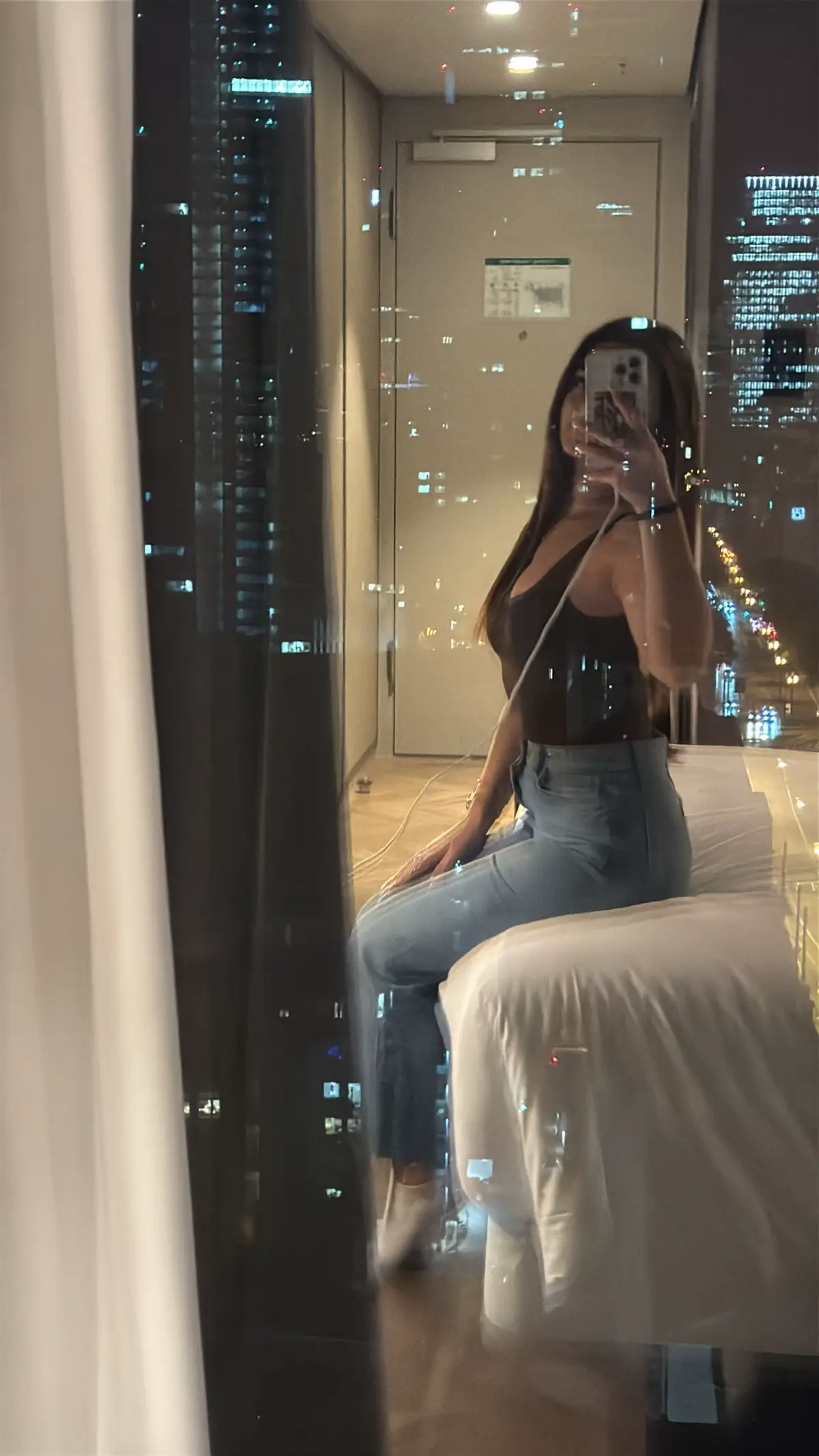 069 @B L E O N A #foryoupage #albaniangirl #frankfurt #ffm #069 #viralj