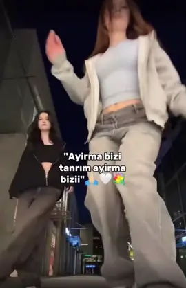 Ayırma bizi tanrım ayırma @çagla @@Zehra@Rosexws  #sarkı #arkadaş #dans  #keşfet #keşfetteyizzz  #fyppppppppppppppppppppppp 