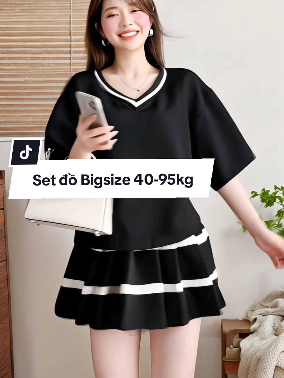 Set đồ nữ bigsize cho bạn từ 40-95kg, gồm áo cổ tim tay lỡ kèm chân váy xếp ly (có quần trong). Chất liệu thun tăm thoáng mát thoải mái khi vận động. Set đồ phù hợp mặc đi chơi, đi làm hay ở nhà đều xinh ạ. #setdobigsize #setdonu #bigsize #setdoxinh #setaovay #thoitrangnu #xuhuong #saochannel 