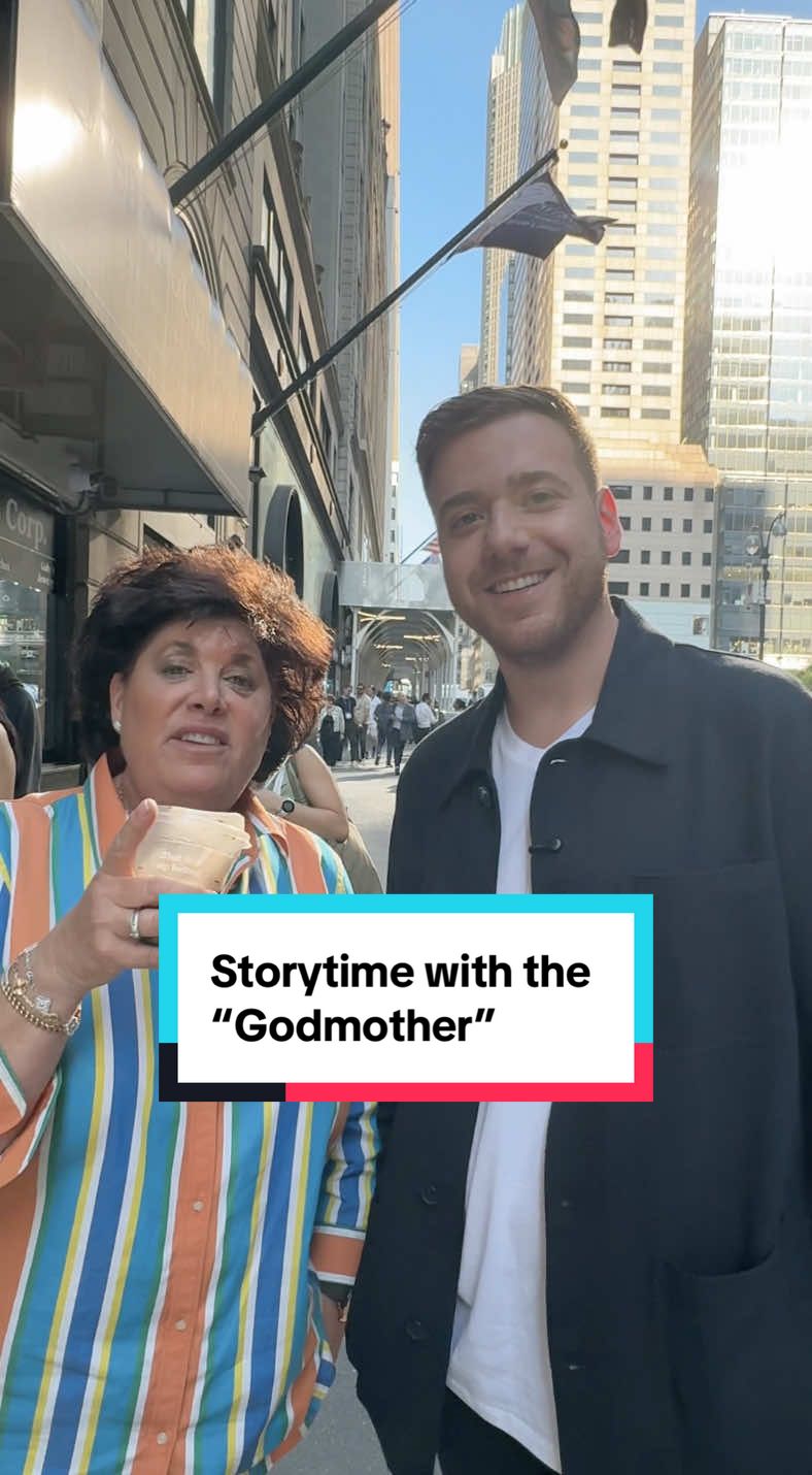 We run into @Kerri Lavine on 47th street in the NYC diamond district. #enterepenuer #watchdealer #watchtok #diamonddistrict #interview 
