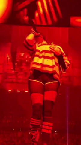 THE DINER Paris N2 #billieeilish #billieeilishfan #billieeilishstan #billieeilishconcert #hmhas #hmhastour #hitmehardandsofttour #fyp #fypage 