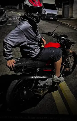 os meno sem placa ja saiu no grau…🥷🏿🤟🏽💥🎶🚀 #funk #status #moto #tipografia #grau244 #59d❤️ #éosdrake👺👻☠ #160 