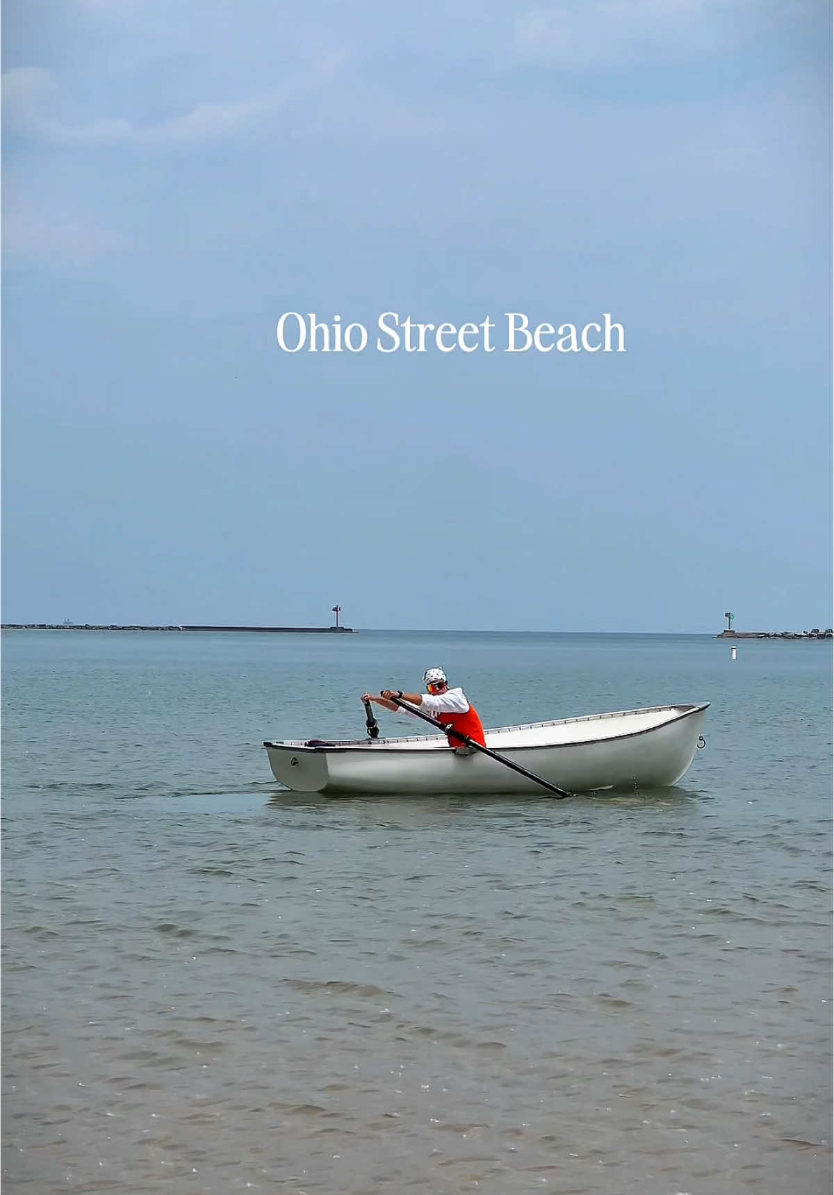 Ohio Street Beach Chicago Downtown Video |Desi Chicago Vibe #chicago #lifeus #pakistaniusa #indianusa #pakistaniusa #indianusa #desipeople #latinpeopleinusa #travel #chicagofood #artist #chicagophotographer #viral #nfl #NBA #chicagolife #SmallBusiness #sanfrancisco #chicagobulls #atl #downtownchicago #chicagobears #food #instagram #boston #photooftheday #chicagohairstylist 