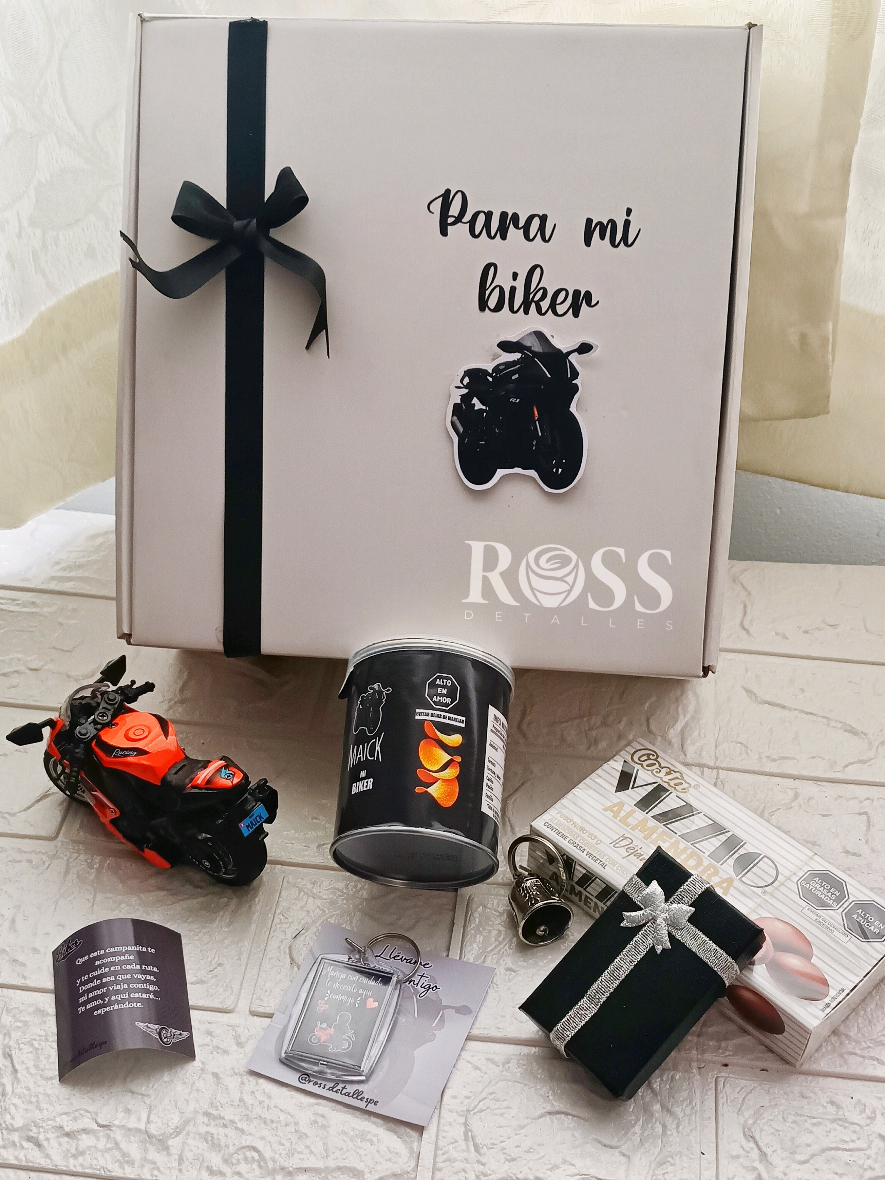 Box Biker, ¡Regálale la moto de sus sueños! 🏍️❣️ . . #bike #bikers #biker #regalos #moto #motorcycle #motos #pareja #parejas #campanabiker #novio #noviobiker #regaloperfecto #regaloparaminovio #regalospersonalizados #rossdetalles #moteros #bikerlife #trujillo #lima #viral #viralvideos #paratii #bikelover #bikers 