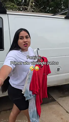 Parejas Primer año juntos  #humor #humorlatino #comedia #comediahumor #parejas 