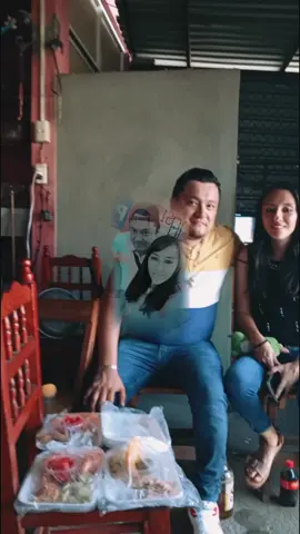 gracias por creer en mi cuando ya nadie se la rifaba por mi.. gracias por hacerme sentir que realmente valgo.. gracias por darme esa confianza y ese cariño q tu m das...sin duda gracias por tanto amor 