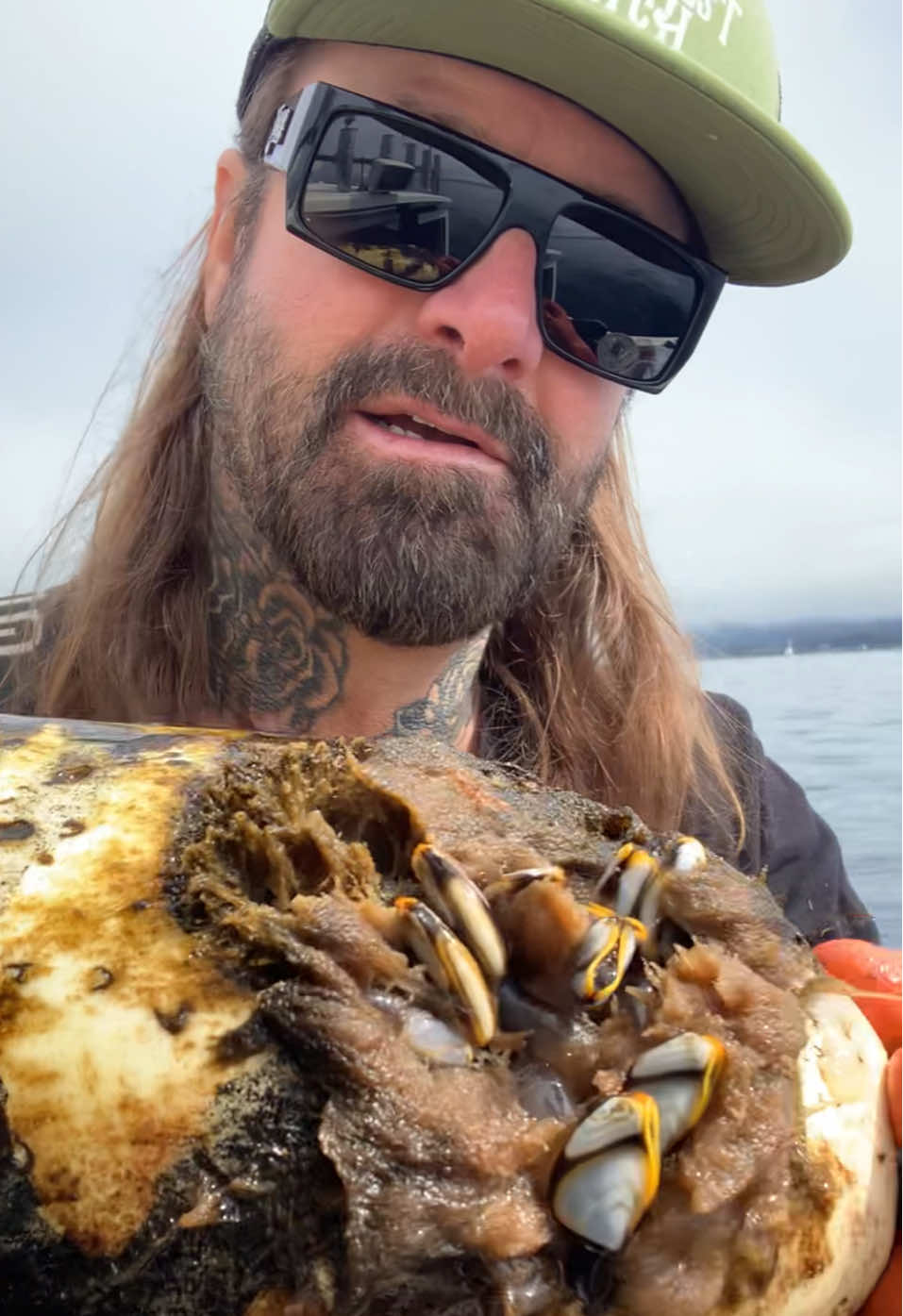 Friendliest Catch Crab Catching #friendliestcatch #seafood #fishing #commercialfishing 