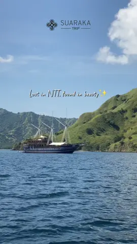 Welcome to NTT — Indonesia’s premium frontier of beauty and culture✨ #MustVisit #suarakatrip #SuarakaExperience #indonesiatravel #LabuanBajo #SailingLife #placetogo #placetovisit #labuanbajoindonesia #opentriplabuanbajo #privatetriplabuanbajo #explorelabuanbajo #JelajahIndonesia #jelajahlabuanbajo #LabuanBajoDiaries #EscapeToParadise #labuanbajotrip  