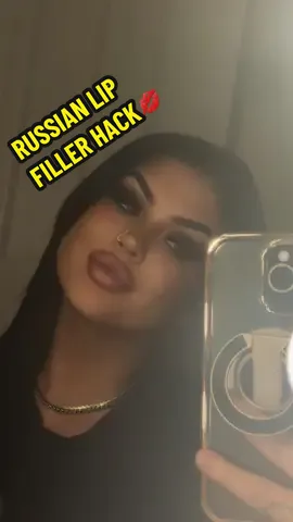 Love this technique #fyp #lipfiller #russianlips #russianlipstechnique #keyholepout #foryou #lipfiller #lips #lipstain #sacheubeauty 