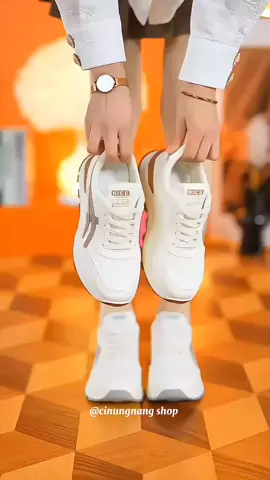 rekomendasi sepatu sneakers wanita import style Korea ringan ketika dipakai dan stylish #sepatusneakerswanita #sepatuimport #sepatumurah #fypシ゚ 