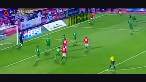 The epic of Omdurman between Algeria and Egypt ⚽🔥♥️❤️ #foryoupage #pourtoi #fypviral #tik_tok #professional #sports #footballtiktok #football #footballedit #algeria #goals #skills #tiktokfunny #fynnyvideo #respect #❤️ #😂😂😂 #❤️❤️❤️ #⚽🔥♥️❤️ 