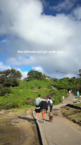 the Bondi to Coogee coastal walk has the best people watching #10ksteps #sydneyaustralia #bondibeach #anyonebutyoumovie 