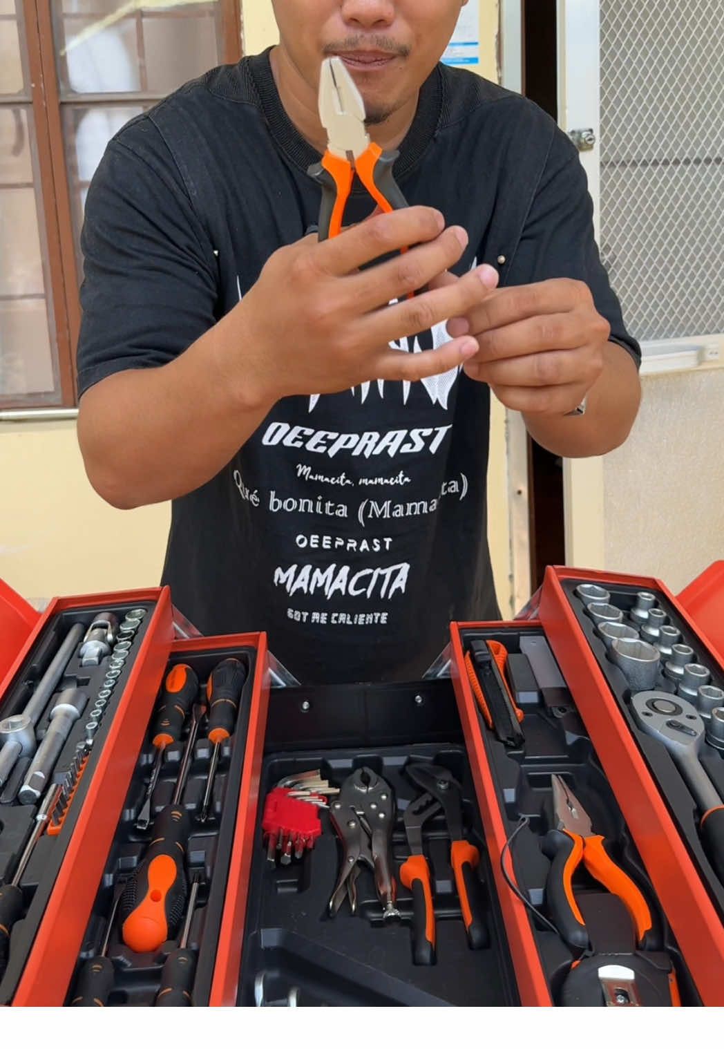 Sarap mag butingting kapag ganito madami Ang tools mo😁 #tools #toolset #85pcstoolset #toolbox 