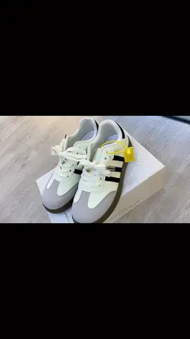 #tiemgiaycici #tiemgiayquangngai #418nguyennghiem #shopdepquangngai #giaydepnuquangngai 