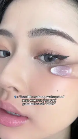 Jangan pernah bilang gak bisa hilangin makeup waterproof , kalo kamu sendiri belum cobain Makeup Remover Gentle & Soothing series yang bakal hapus dengan teknik #Jurusbersih5Detik 🍀 Selain hemat waktu, hemat kapas juga loh!! Yakin masih belum mau cobain? 😌🤭  #XiXiUCosmetic #FromIndonesiawithLove 🇲🇨