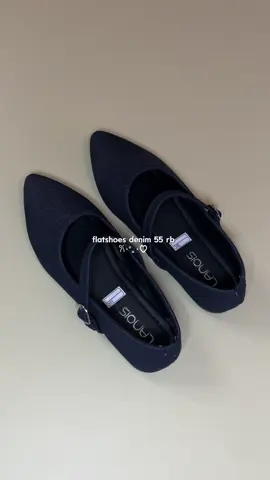 eye catching👀#flatshoes #flatshoeswanita #flatshoescantik #denim 