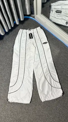 Baggy pants Unbroken  #baggypants #celana 
