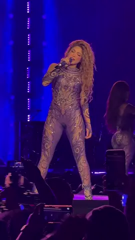 Shakira Music Sessions 53 — Las Mujeres Ya No Lloran World Tour  #shakira #foryou #foryoupage 