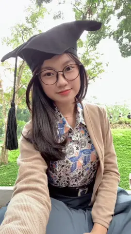 ikut wisuda ah