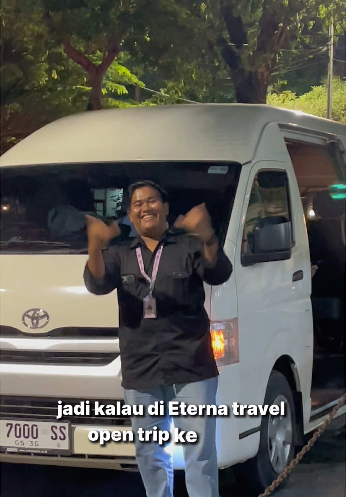 OPEN TRIP KE BROMO NAIK APA MBAK?? Tuh tolong dicek & dicatet yo rekkk!!! Poko nyaa kalau sm eterna dijamin nyaman buat kendarannya🥰☺️  -------------- Open Trip Bromo dari Surabaya - TRIP BULAN JUNI READY📌 - berangkat Tiap weekend Hanya 379.000/pax📌 Meeting Point : ✅ stasiun Gubeng Baru ✅ Jl Kalasan No 21  ✅ Terminal Bungurasih Info paket Private Trip, Sewa Jeep, homestay di Bromo bisa konsultasi gratis melalui Link di bio / DM @tripbromoprobolinggo @eternatravelers.id atau bisa juga diakses melalui website : https://eternatravelers.com  #pastisatsetwatwet #pastiberangkat #sobateterna #opentripbromo #bromodarisurabaya #bromotourpackage  #mountbromotourpackage #opentripbromo #opentripbromodarijakarta #tripbromodarisurabaya #privatetripbromo #tripbromodariprobolinggo #opentripbromosurabaya #tripbromomurah #bromo #outfitbromo #wisatabromo #mountbromo #bromotenggersemeru #eternatravel #eternatravelers