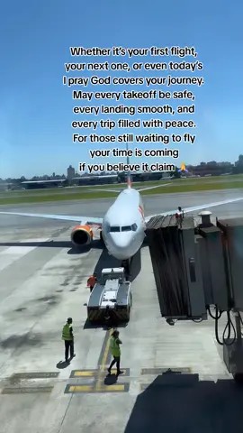 gol airline Boeing 737-800 take off  #boeing737 #aviationlovers  #boeing737800 #airport #takeoff #airplane #brazil  #cleciocostaa #viral #prayer 