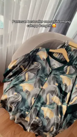 Gass cek out inii bebb 🥰😍 #setelan #oneset #bahanrayon #pakaianwanita #setkulot 