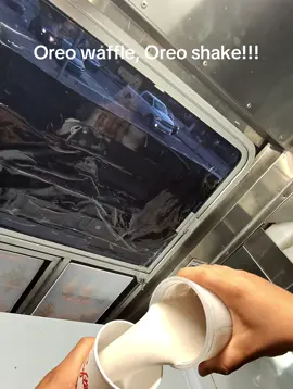 Double the Oreo, double the love 🍪🍦🖤 Waffle cone in one hand, shake in the other — that’s how you do it right! #CapCut #MisterSoftee #mrsoftee #fishtown #philly #icecream #fyp #softserve #fyppppppppppppppppppppppp 