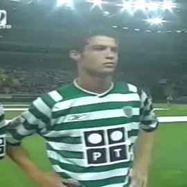Cr7 à 17 ans 🤯 #cristiano #ronaldo #cr7 #cristianoronaldo #17ans #lamineyamal #football #foot #performance #footballtiktok #baller #insane #soccertiktok #crazy #footballmagic #portugal #sporting #fyp