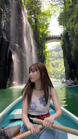 ほんとに風がひんやり心地よくて美味しい空気が吸えて夏に絶対絶対行ってほしい😣🌻#高千穂峡#宮崎旅行