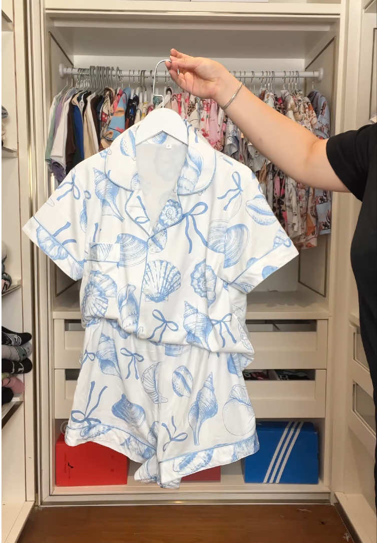 All over print pajama set #pajamas #pajamaset #pjs #tiktokshop #tiktokshopfinds #tiktokshopsummerturnup #tiktokshopmidmonthsale #tiktokshopmidyearsale #seashells 