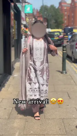 R&M Fashions  68 George St, Oldham, OL1 1LS  #fyp #london #sale #reels #insta #fyppp #fashion #views #100k #manchester #bradford #weddingdress #socialmedia 