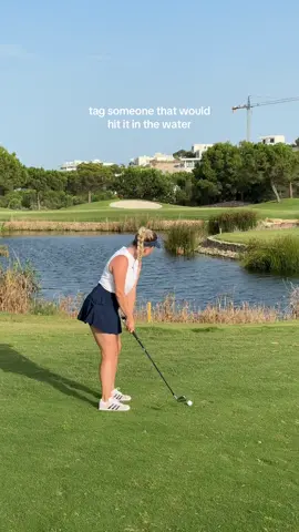 80m / 87yds to the pin 🤭🤭