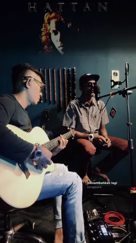 #mahligaishahdu #hattan #akustik #cover #coverlagu #90an #slowrockmalaysia #feelingmusic #fypシ゚ #fyp #fyppppppppppppppppppppppp #fy #f 
