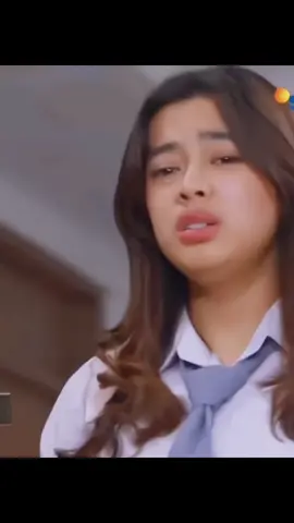 Cantika bisa bisanya loh udah ketahuan bukannya malah tobat malah makin jadi. dan yaps lagi lagi aqeela harus ngertiin orang yang udah nyakitin dia. ngga adil banget disaat aqeela dituduh buat hate book Satu sekolah pada tau giliran Cantika yang kebongkar kebusukannya malah ngga ketahuan kecuali  aqeela, Flavio, wiliiam dan Harry. run aqeela run, ngga tega lihat kamu di giniin.. #agz #harryvaughan #aqeelacalista #harqeel #flavio #wiliam #cantika #hatebooks #asmaragenzsctv 