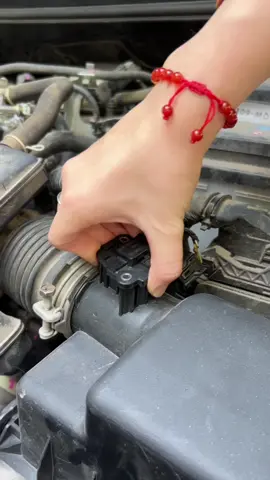 Go check this part on your car!#carsoftiktok #automotive #tips #car