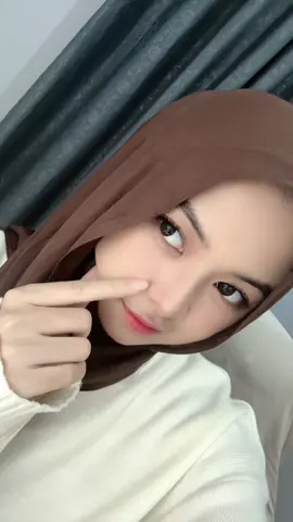 🫰🏻